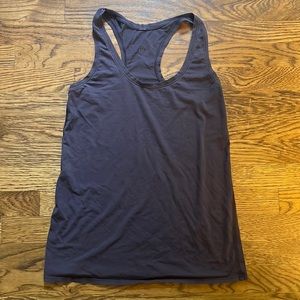 lululemon racerback tank size 6
